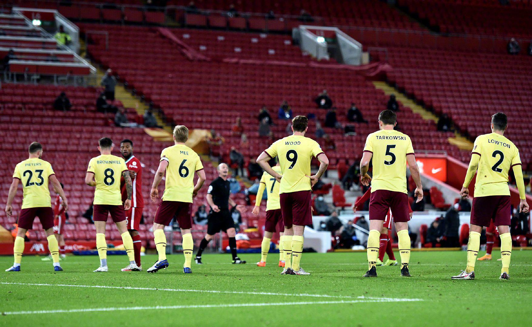 对于利雅得 对于利雅得