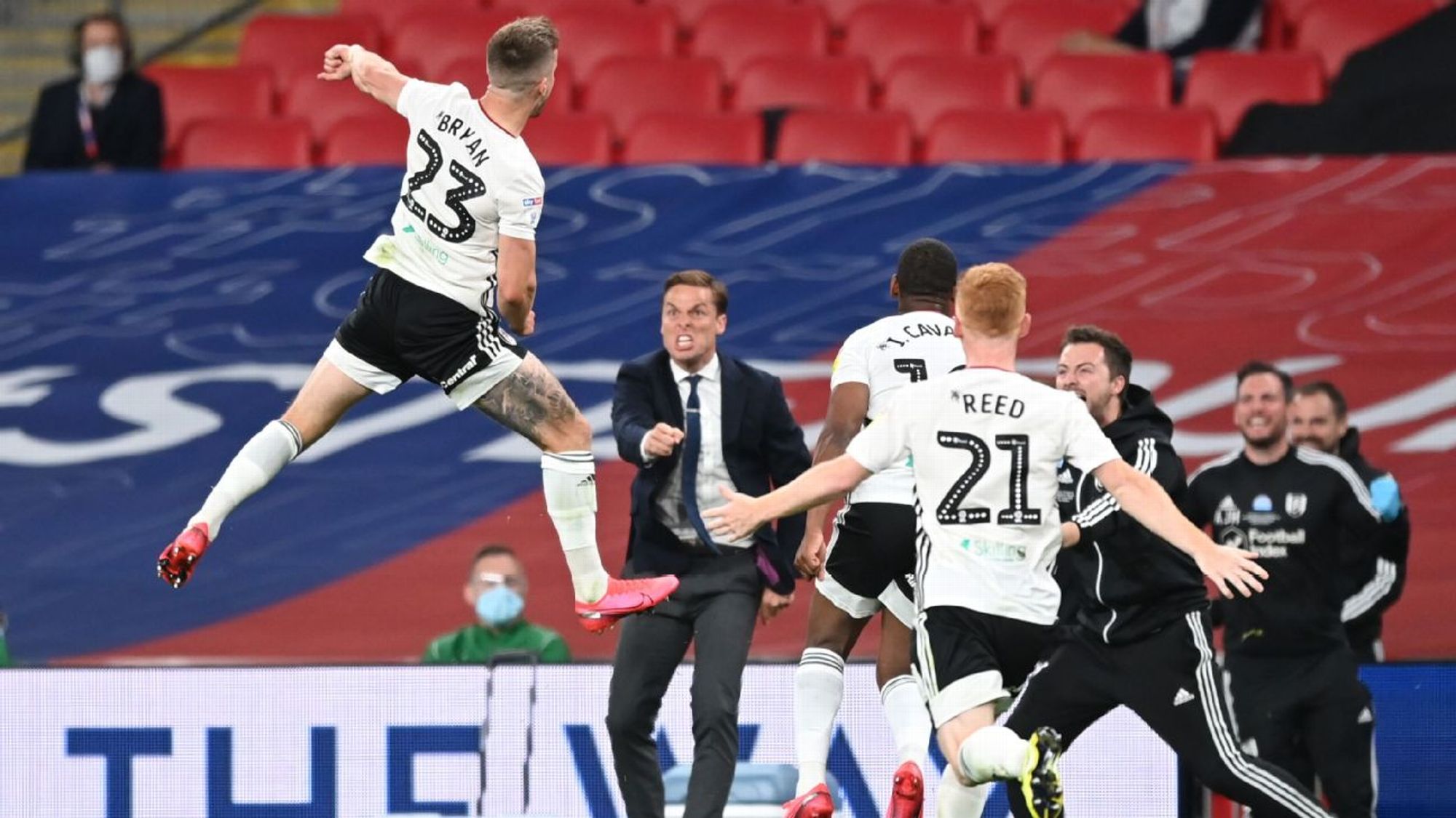 运用防守拖 运用防守拖